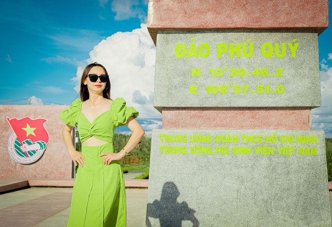 Cột Mốc Phú Quý